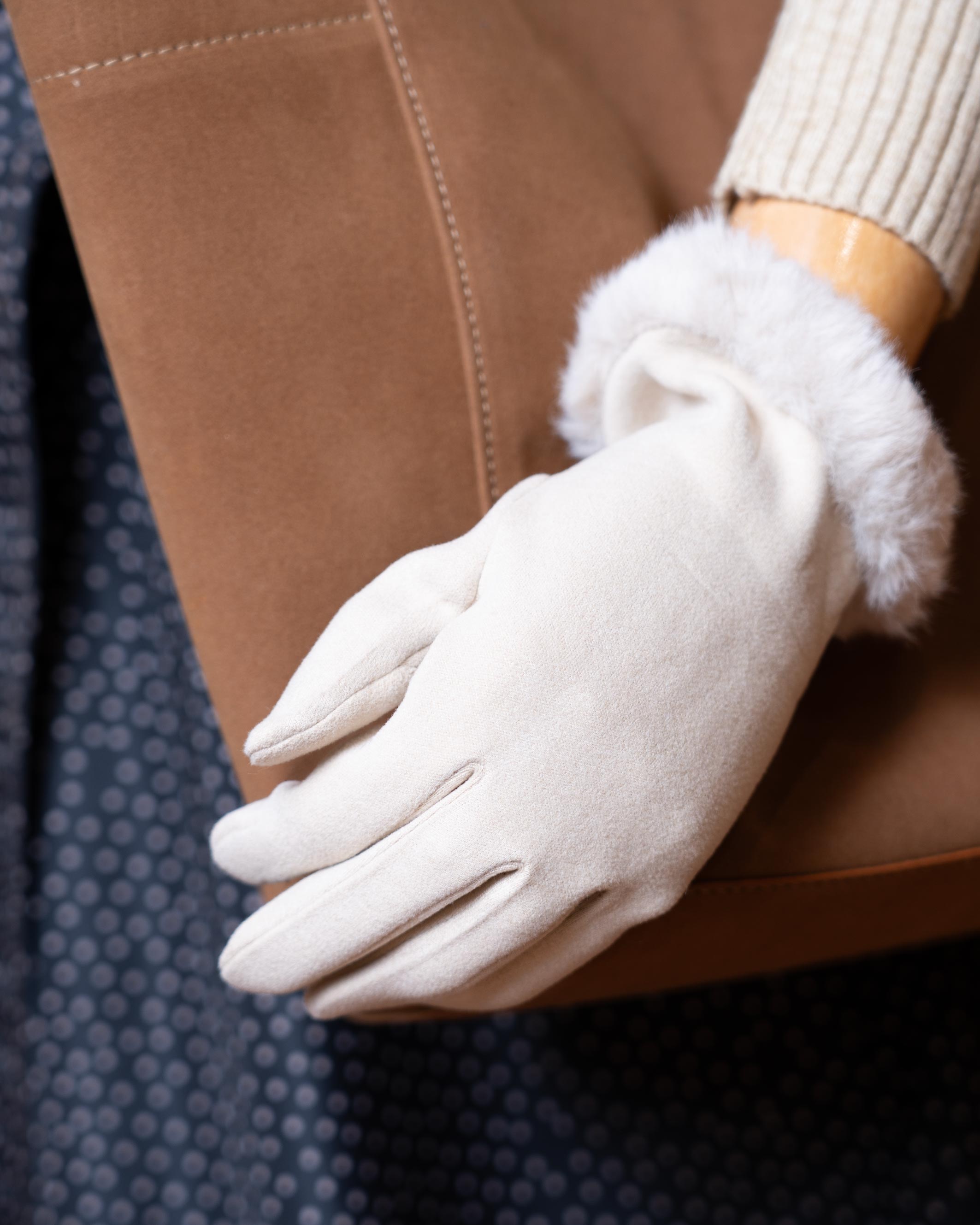 دستکش وارداتی سفید